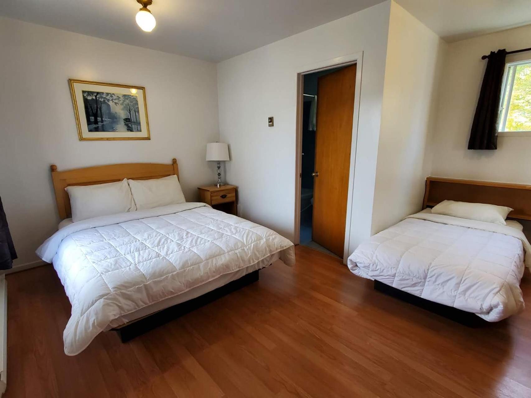 Hotel Georges Tadoussac Buitenkant foto