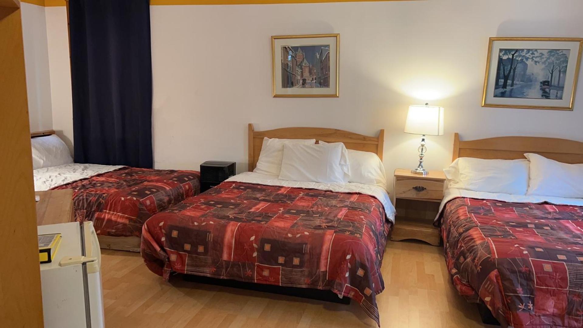 Hotel Georges Tadoussac Buitenkant foto
